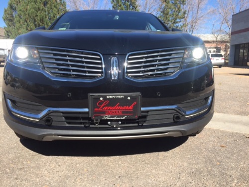 Blue Ox Base Plate Mounted to Lincoln MKX Without Tabs